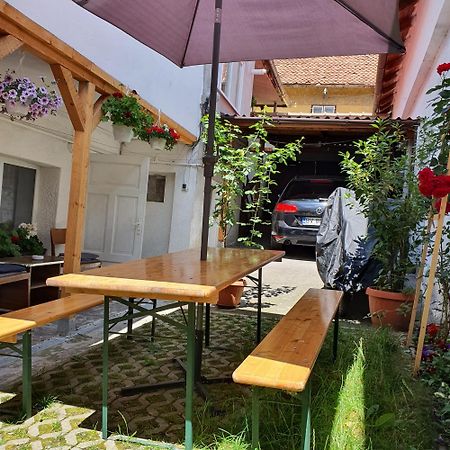 Carissa House Apartment Брашов Екстериор снимка