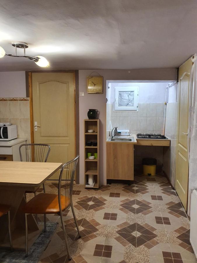 Carissa House Apartment Брашов Екстериор снимка